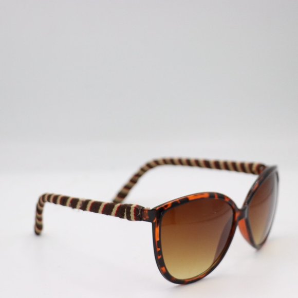 Brown Tortoise Oversize Cateye Sunglasses - Picture 2 of 3